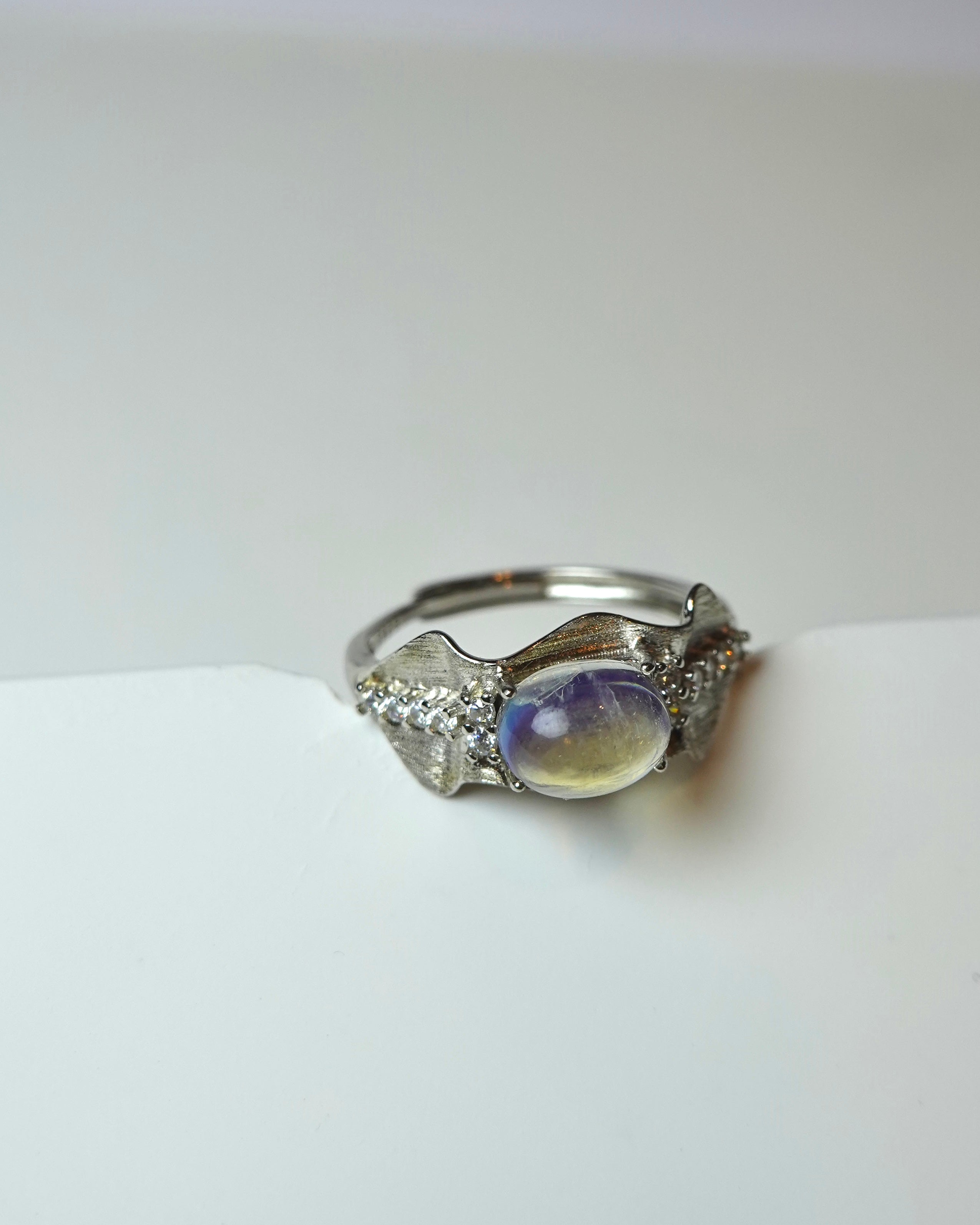 Moonstone Vintage Oval Ring