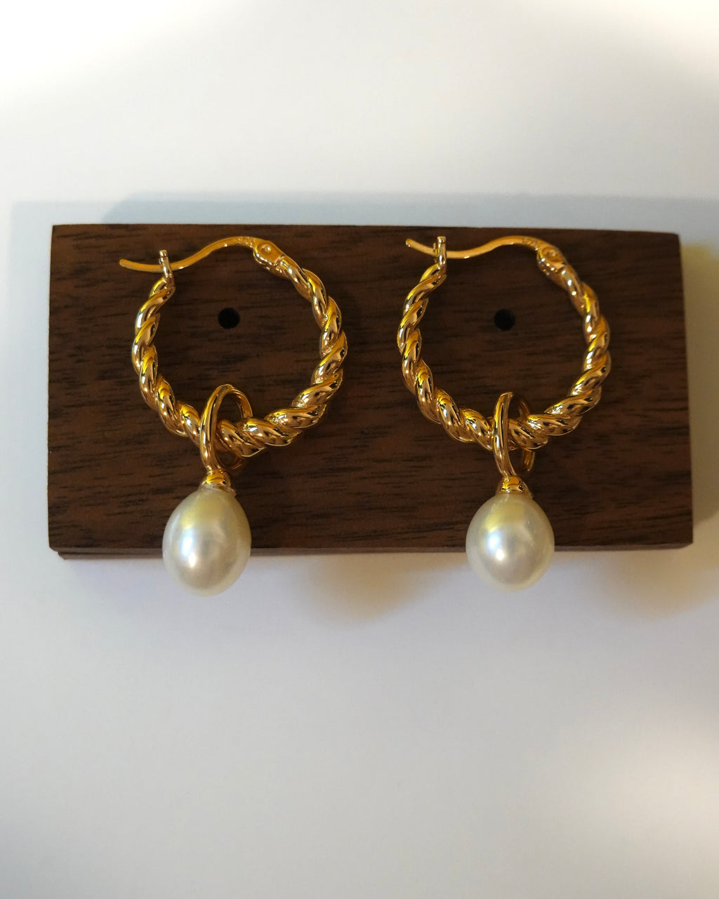 Twisted Hoop Pearl Earrings