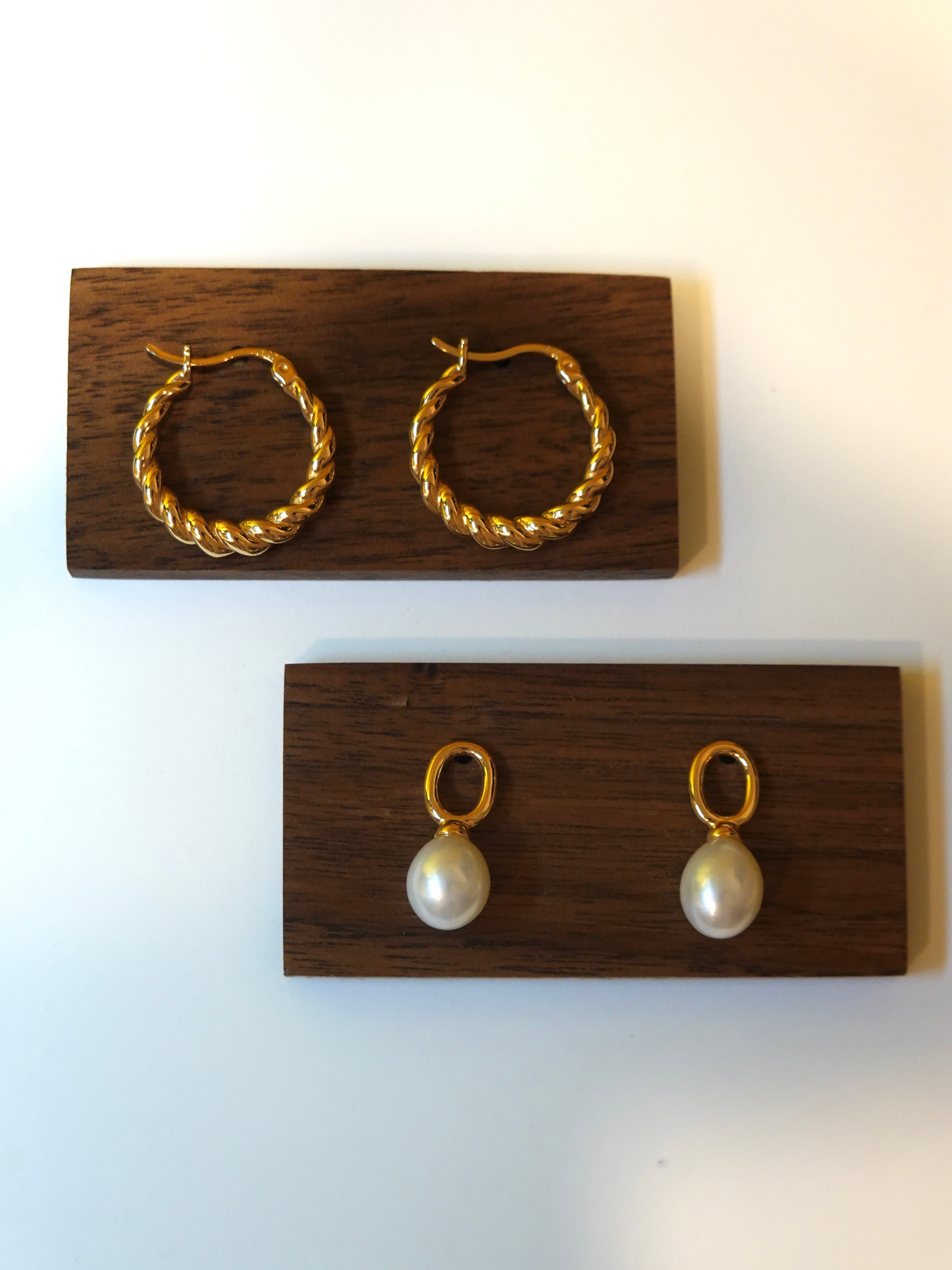 Twisted Hoop Pearl Earrings