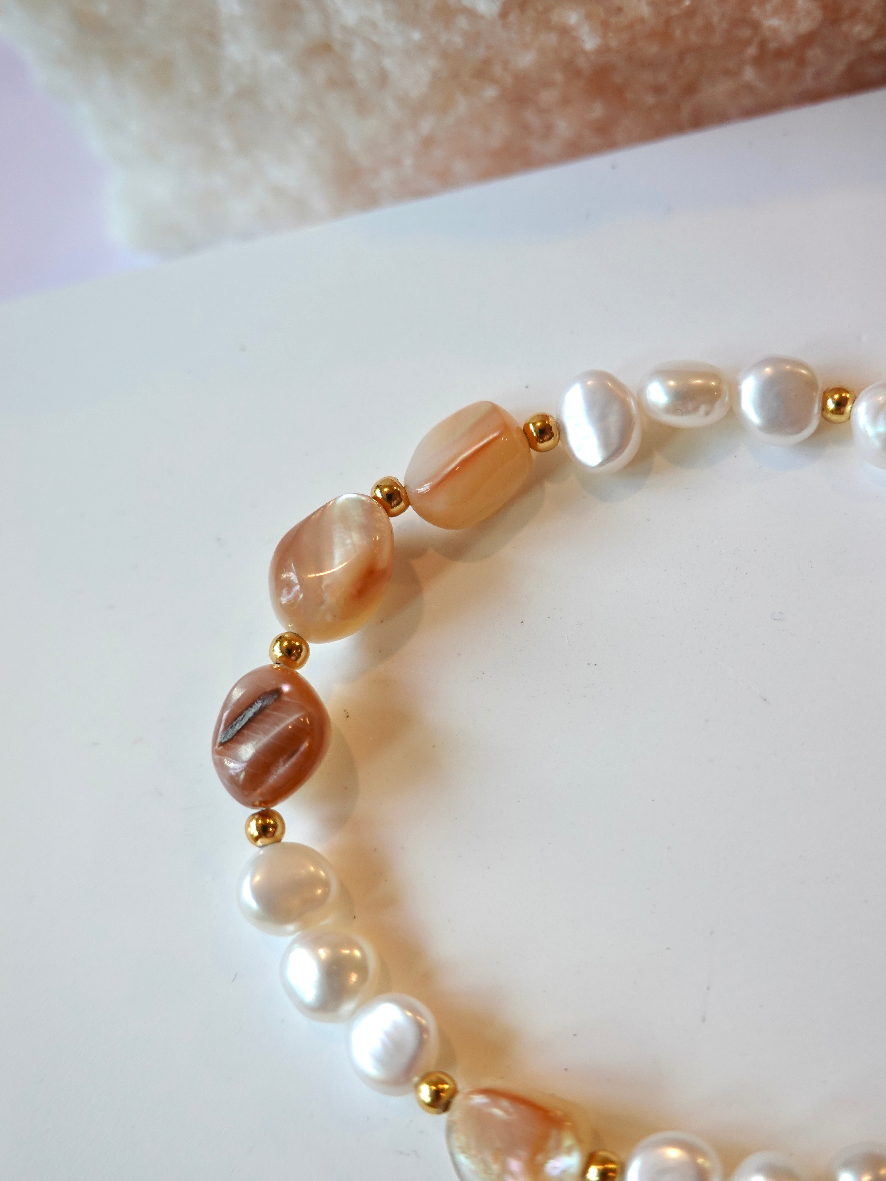 Gleam Penguin Shell & Pearl Bracelet