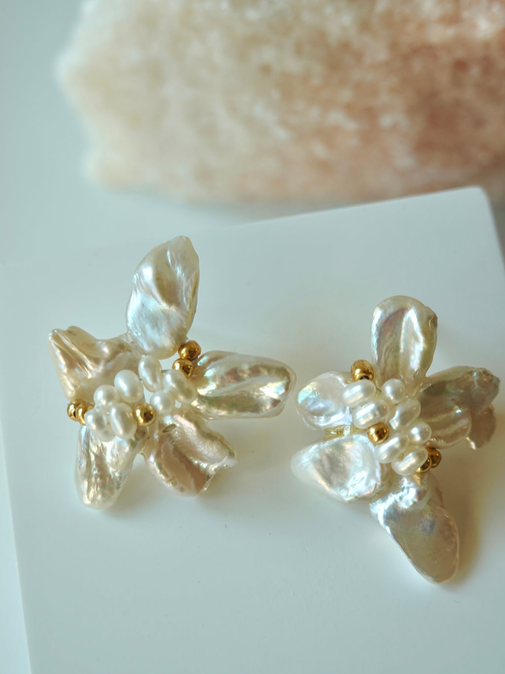 Icon Petal Pearl Earrings