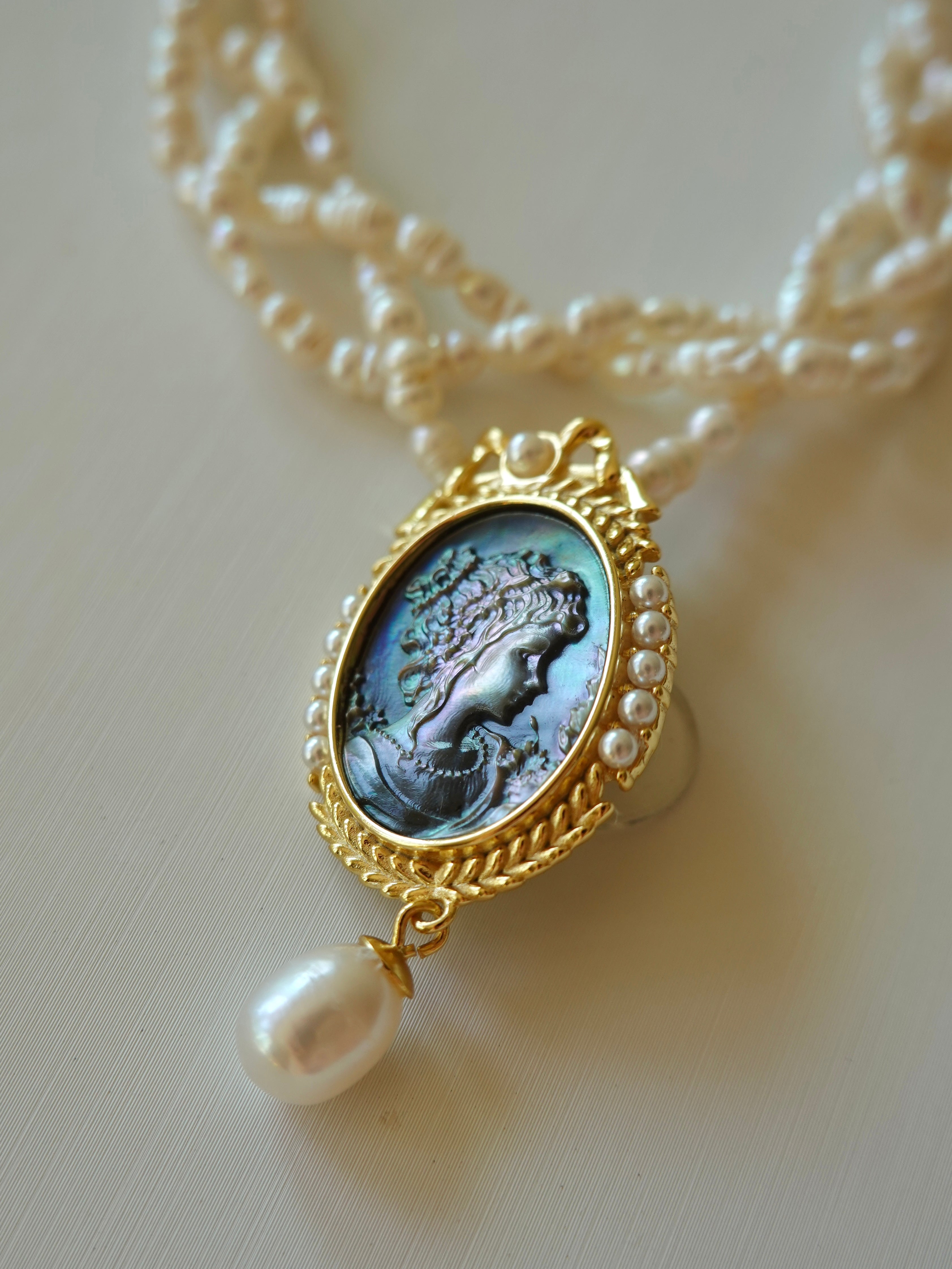 Icon Floral Cameo Pearl Necklace