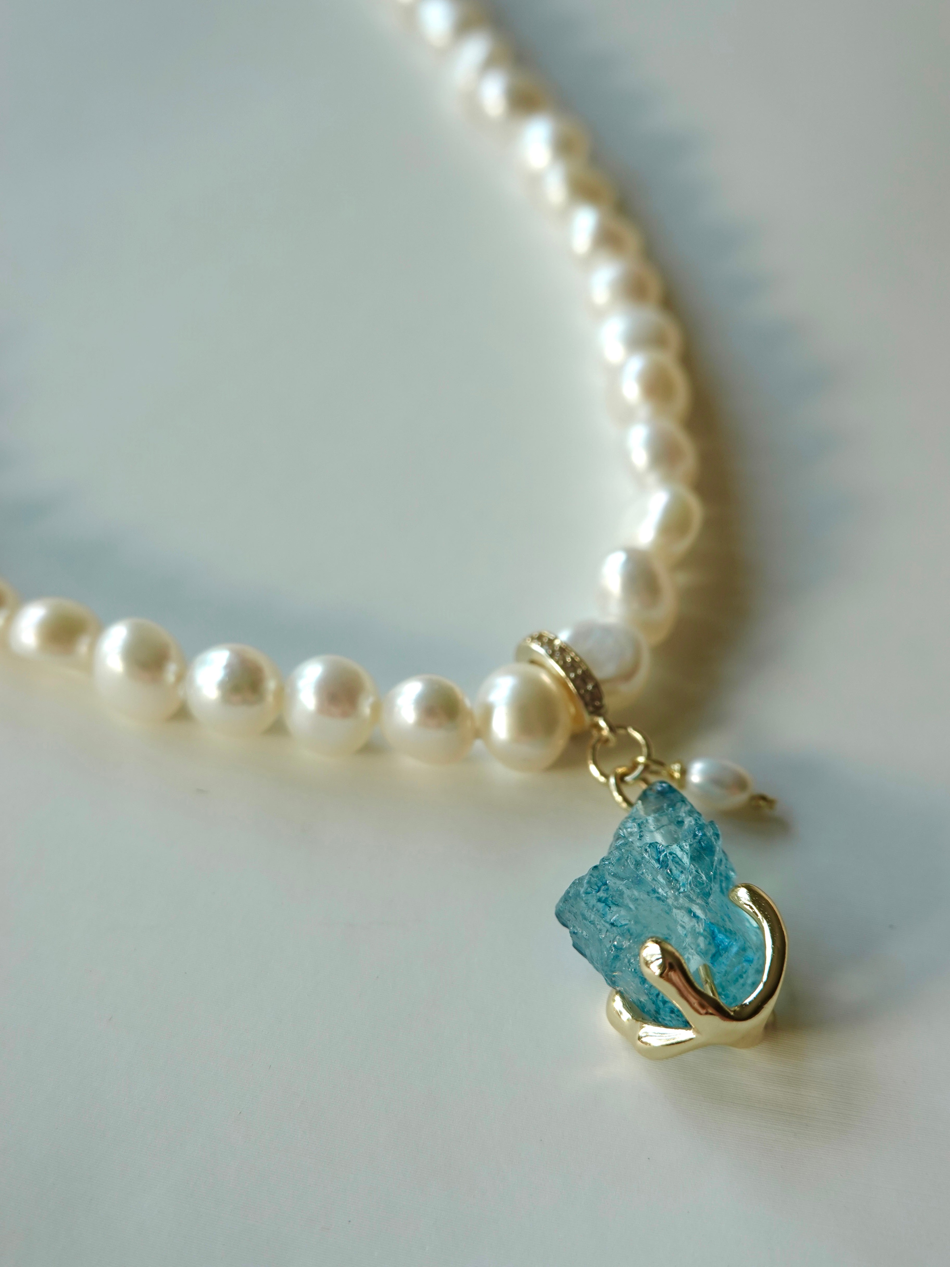 Glacier Drop Aquamarine Pearl Necklace