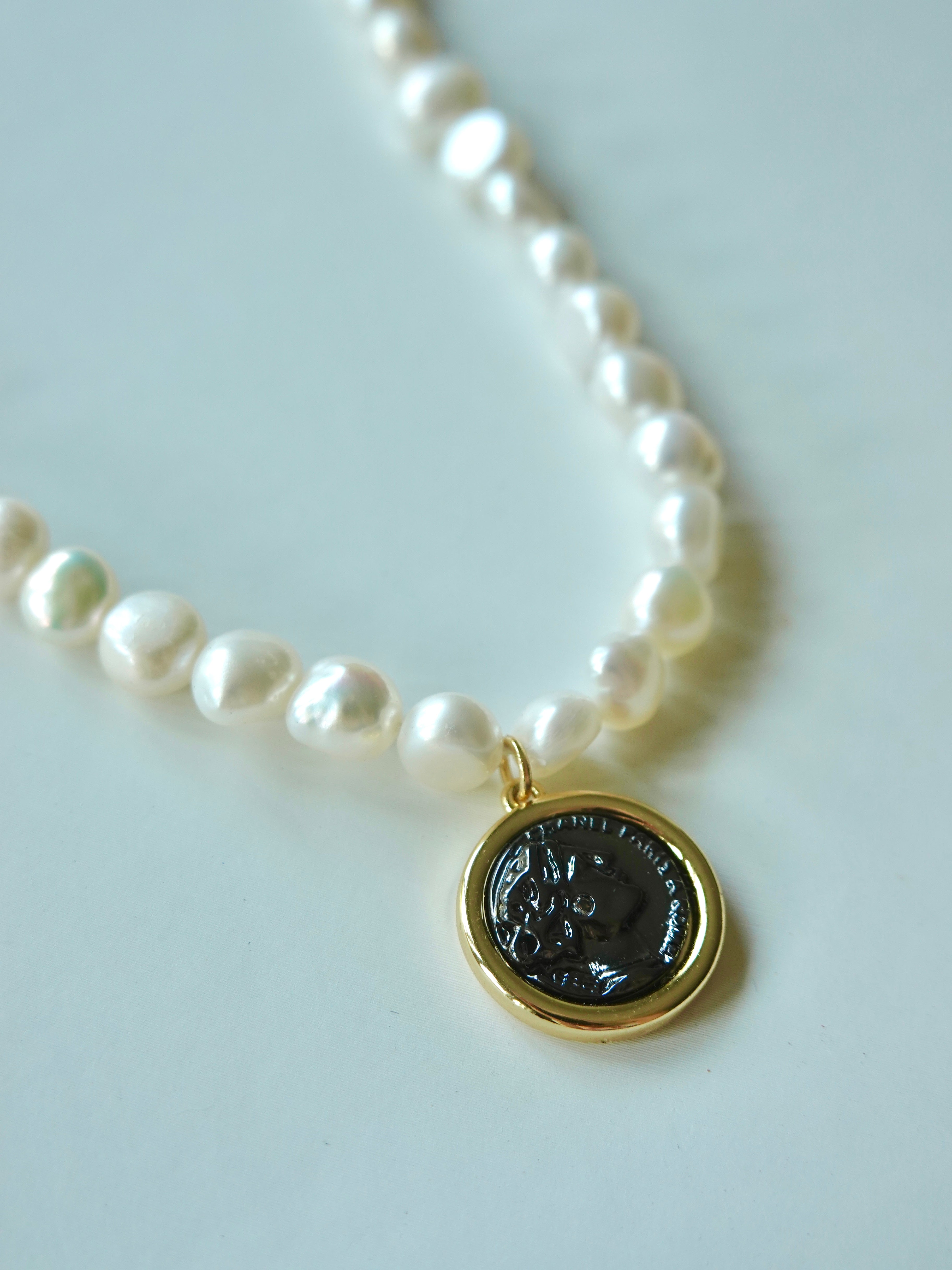 Portrait Medallion Pearl Necklace