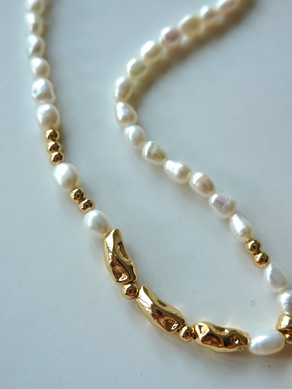 Droplet Accent Pearl Necklace