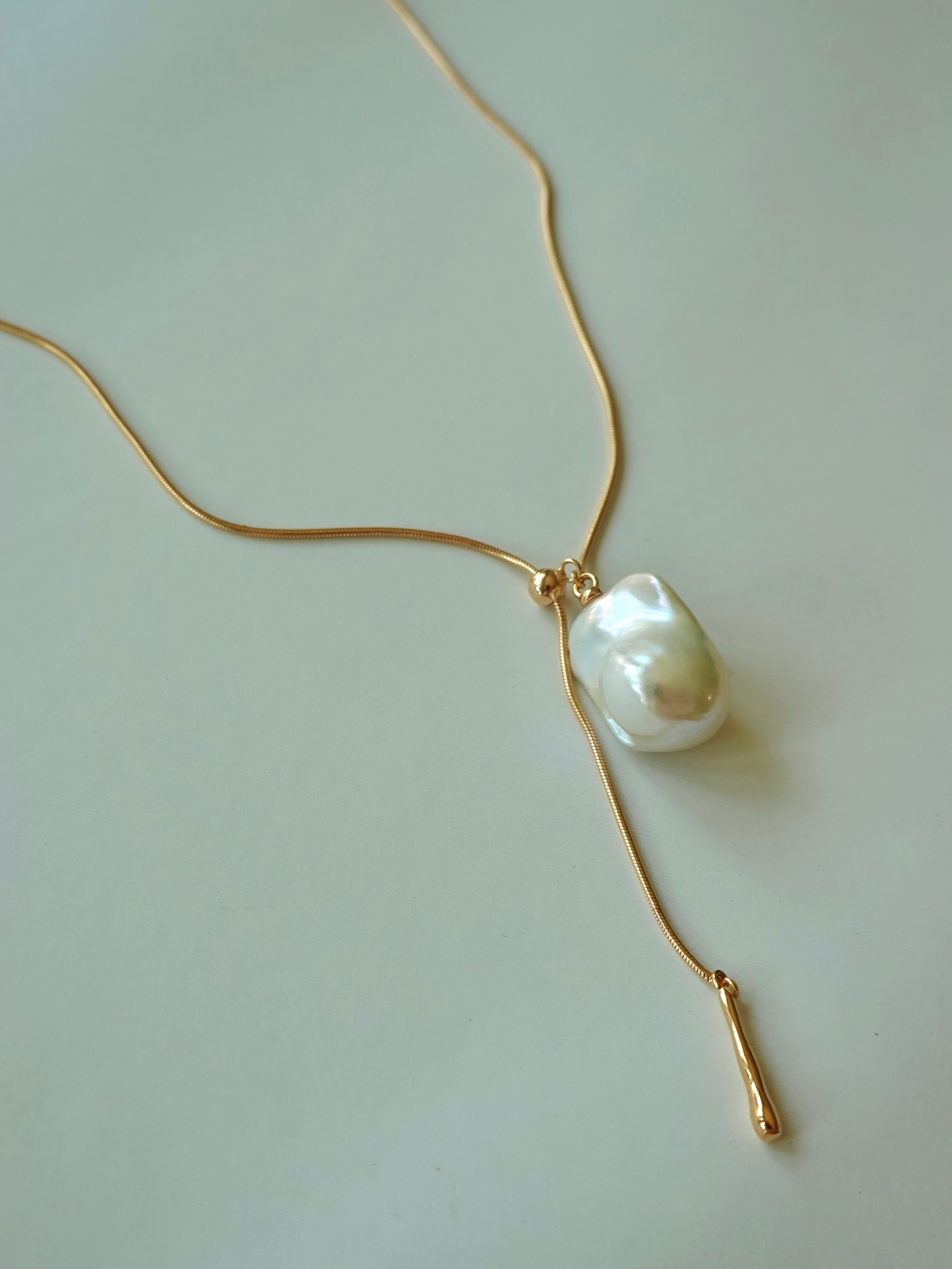 Baroque Pearl Necklace